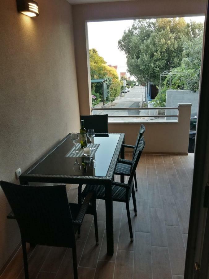 Apartment Vila Nina Petrcane Εξωτερικό φωτογραφία