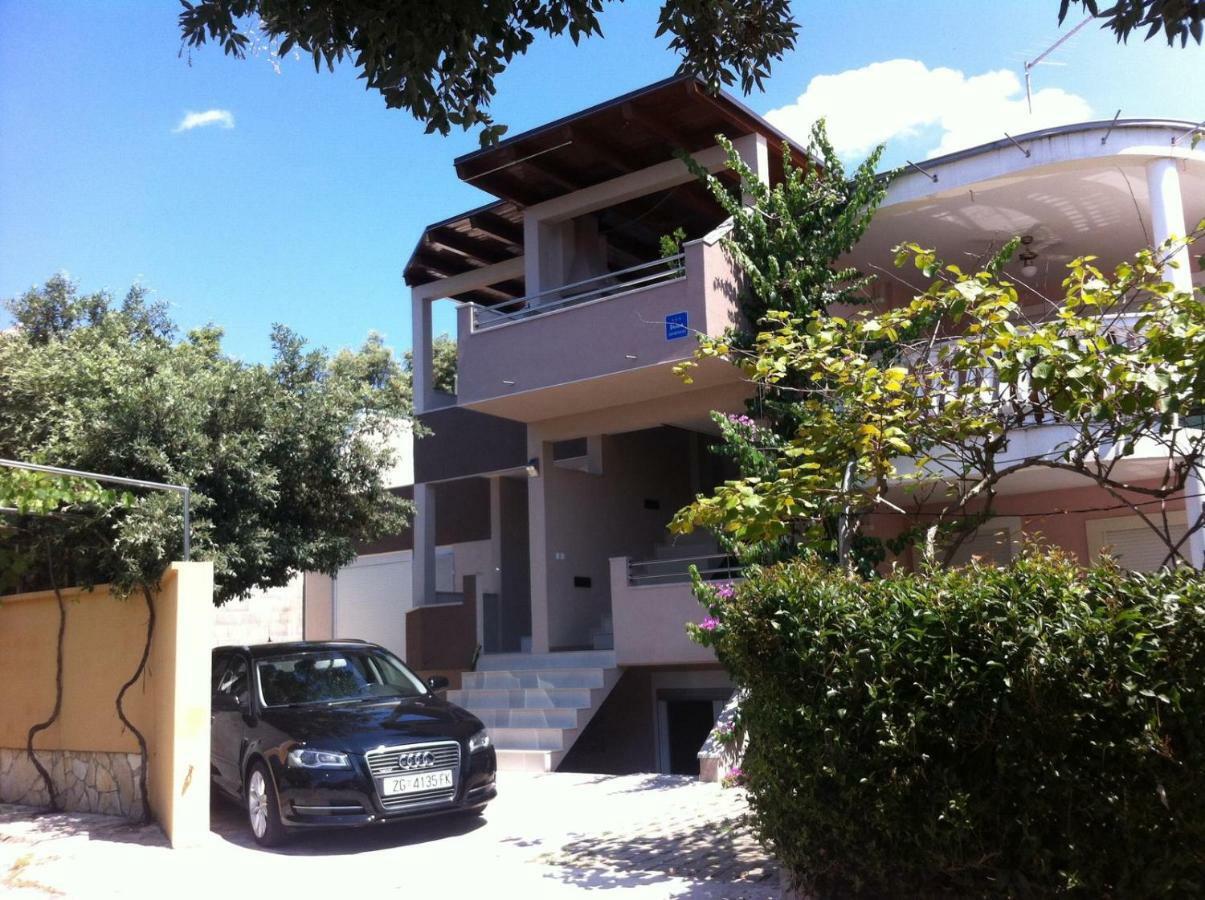 Apartment Vila Nina Petrcane Εξωτερικό φωτογραφία